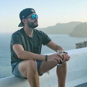 Meet your Posher, Philip